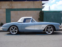 Corvette Convertible hellblau