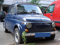Fiat 500 L Oldtimer blau