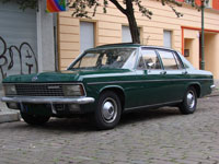 Opel Admiral dunkelgrün Foto